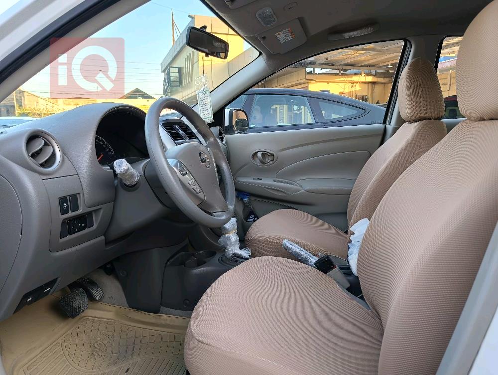نيسان صني